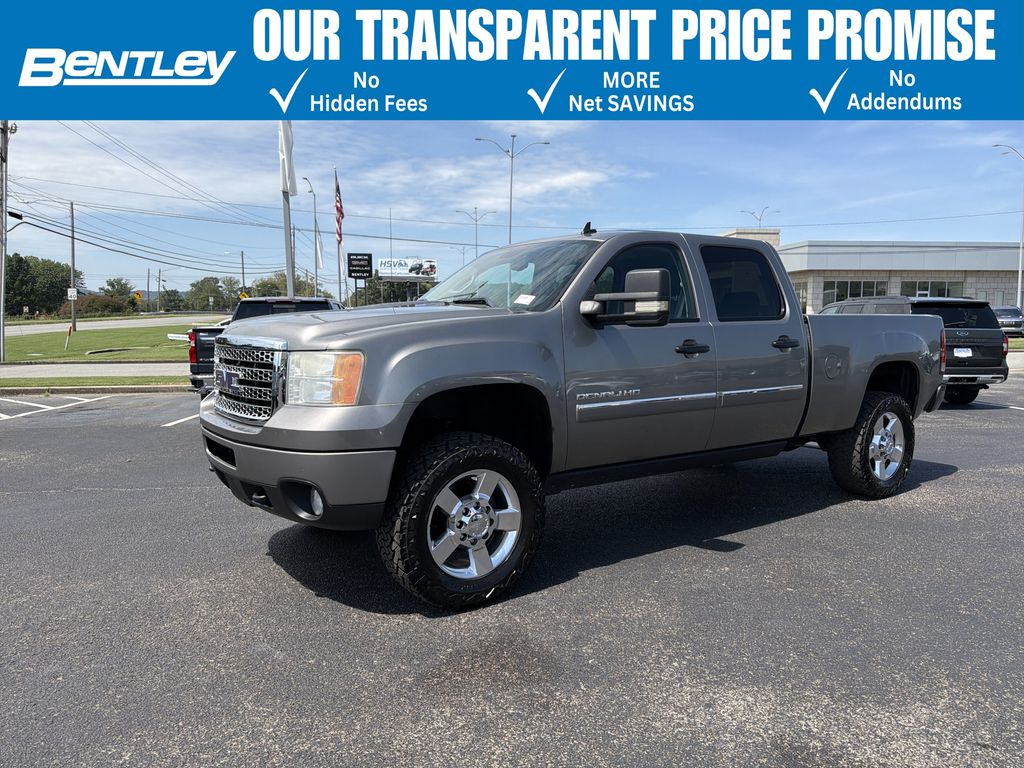 2012 GMC Sierra 2500HD Denali Crew Cab SB 4WD   
