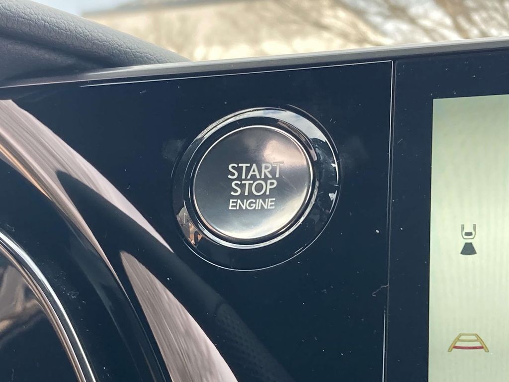 New 2026  Lexus 350 F SPORT Handling image 17