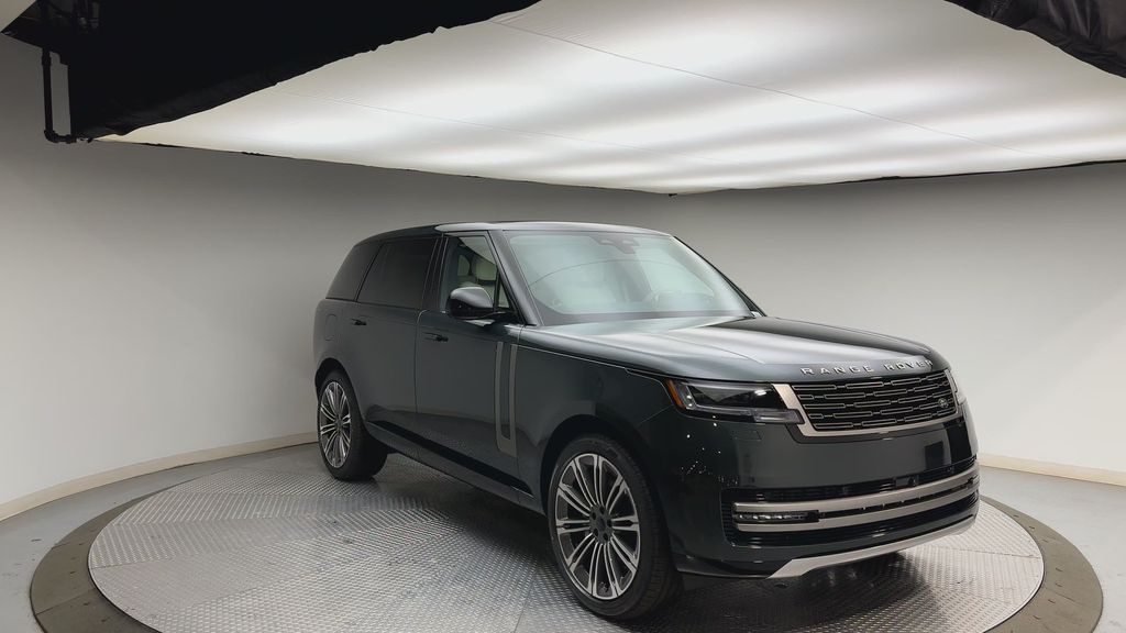 Thumbnail: 2026 Land Rover Range Rover - 8