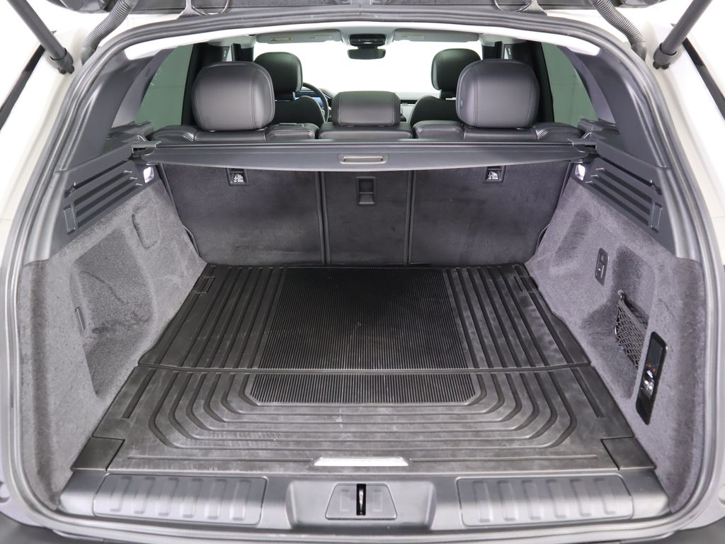 Thumbnail: 2023 Land Rover Range Rover Sport - 29