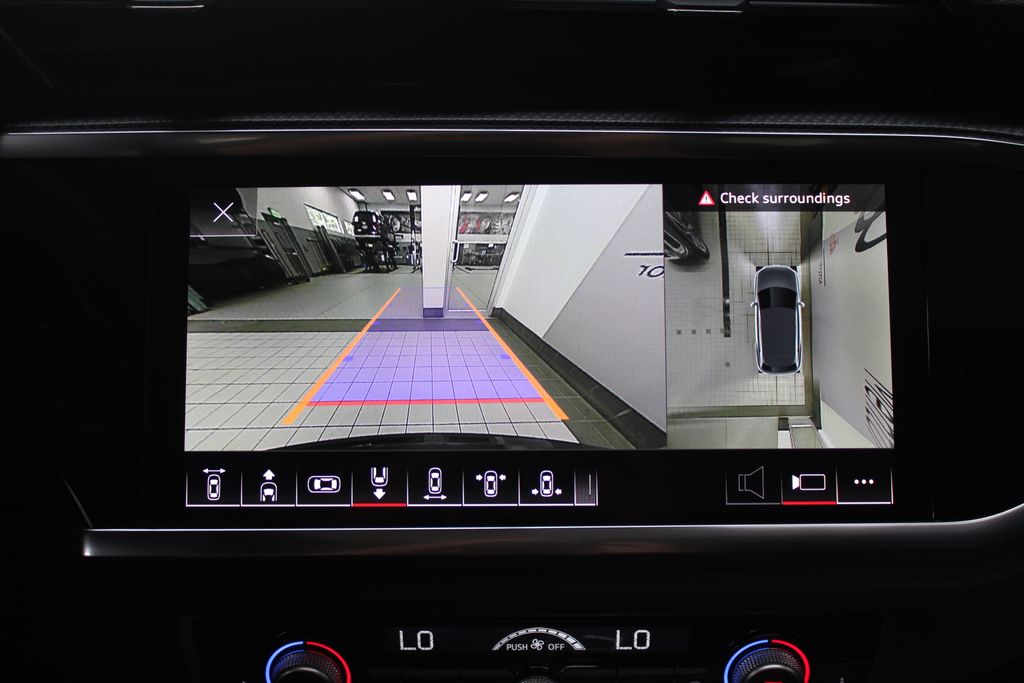 Thumbnail: 2023 Audi Q3 - 23