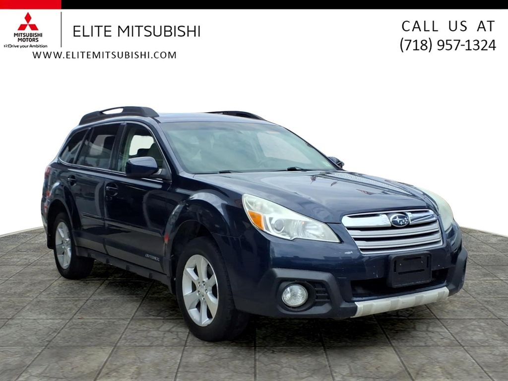 2014 Subaru Outback 2.5i Limited CVT PZEV's photo