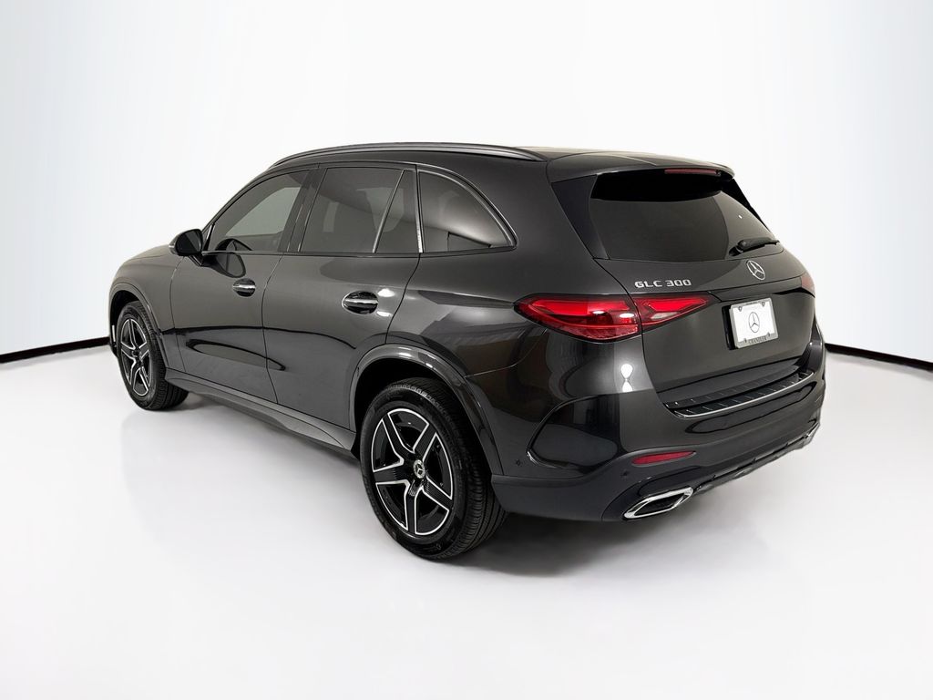 Thumbnail: 2025 Mercedes-Benz GLC - 7