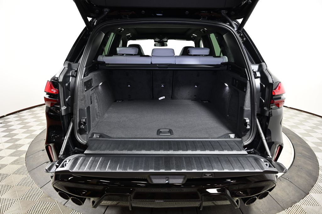 Thumbnail: 2026 BMW X5 - 10