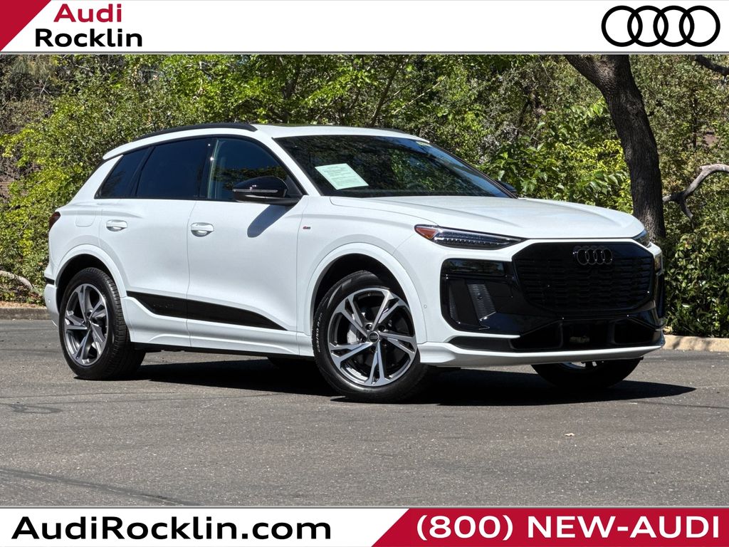 2027 Audi Q6 e-tron quattro Premium Plus