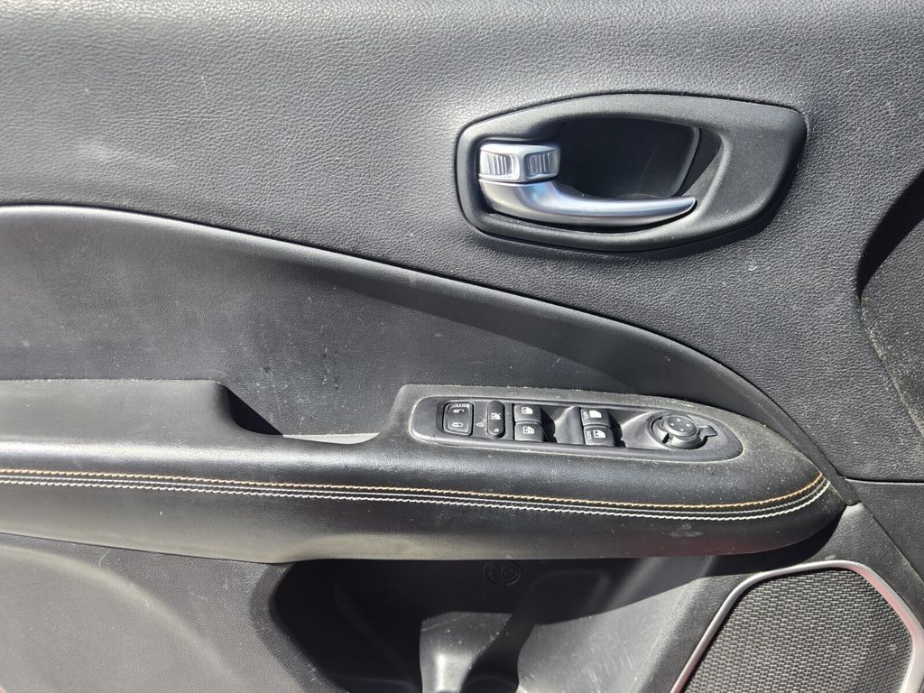 2019 Jeep Compass - $11,989