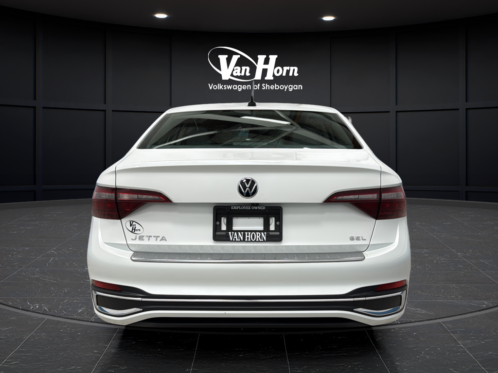 Used 2023 Opal White Volkswagen 1.5T SEL image 6