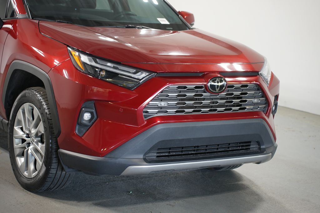 Thumbnail: 2023 Toyota RAV4 - 4