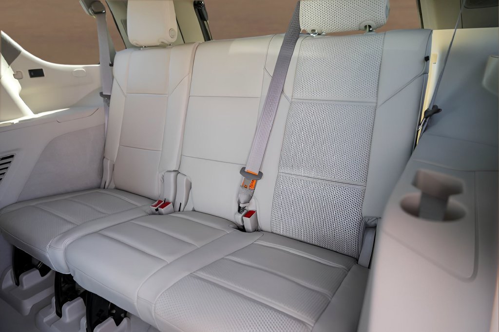 Certified Used 2024 Gray Cadillac Premium Luxury Platinum image 22