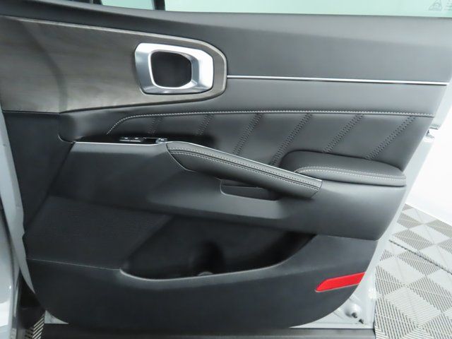 Thumbnail: 2024 Kia Sorento - 26