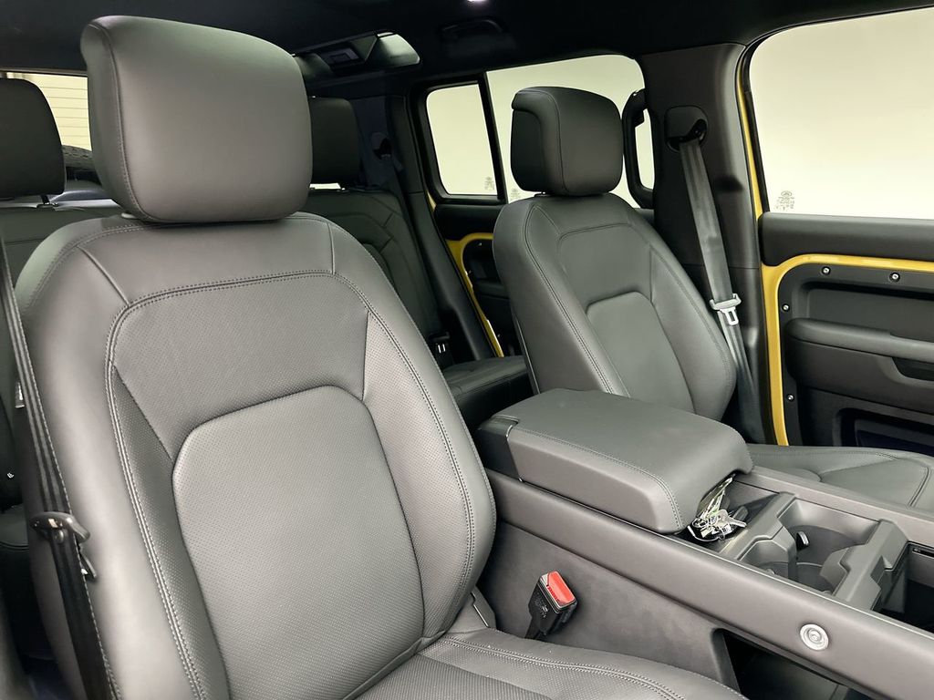 Thumbnail: 2026 Land Rover Defender - 6