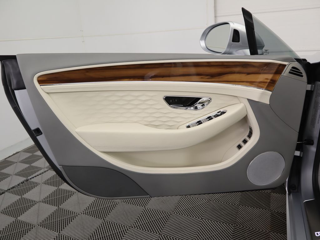 Thumbnail: 2025 Bentley Continental - 32