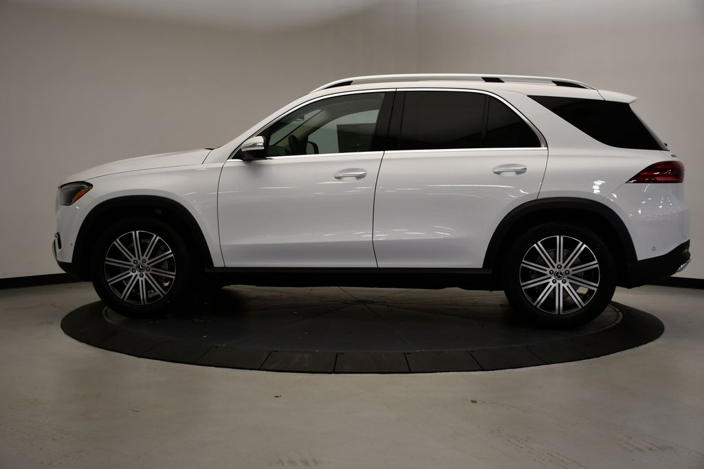 Thumbnail: 2026 Mercedes-Benz GLE - 2