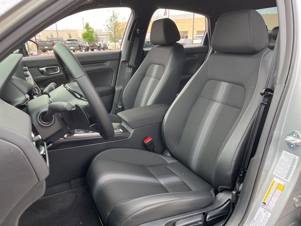 2025 Honda Civic Sport 12