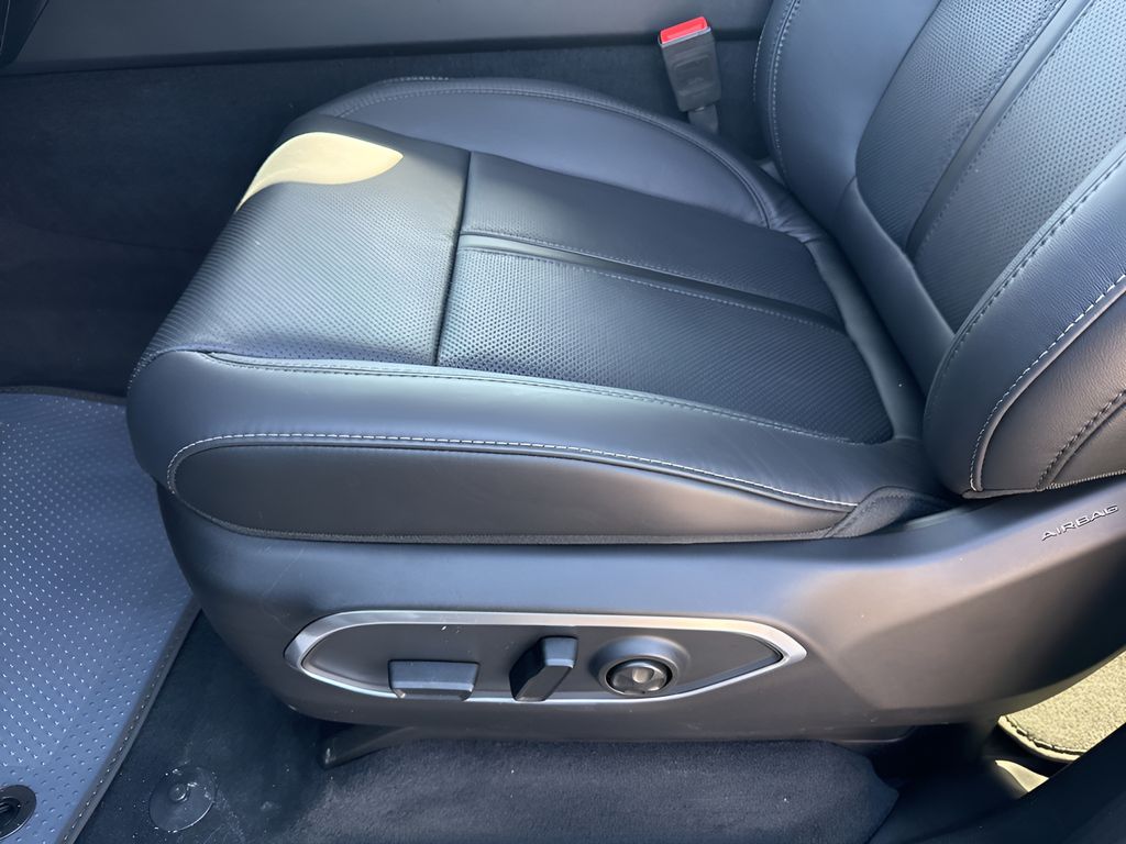 New Car 2025 Jeep Wagoneer L  Series Ii For Sale Under $80,000 In Austin, Texas