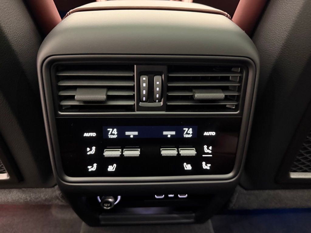 Thumbnail: 2026 Porsche  - 26