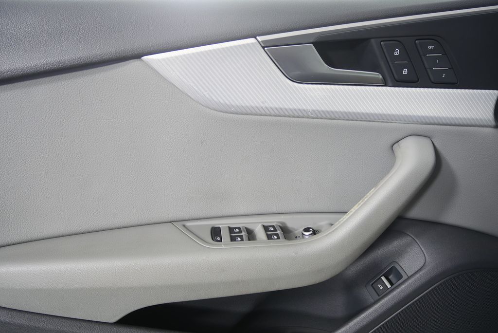 Thumbnail: 2018 Audi A5 - 9