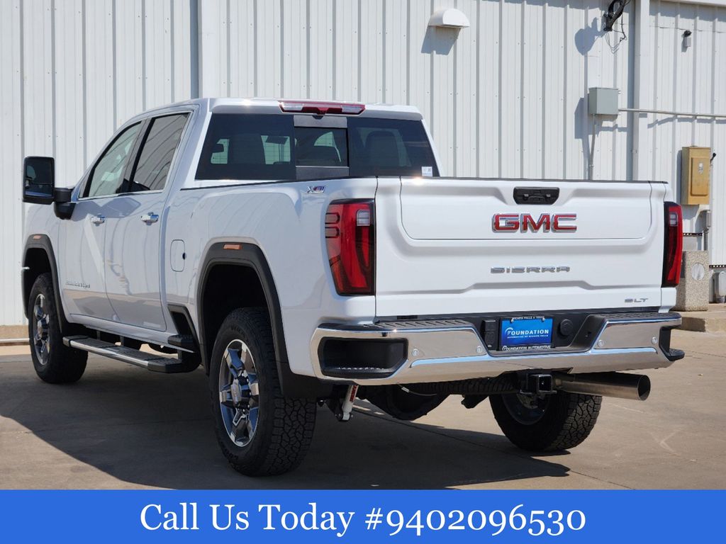 2025 GMC Sierra 2500HD SLT 3