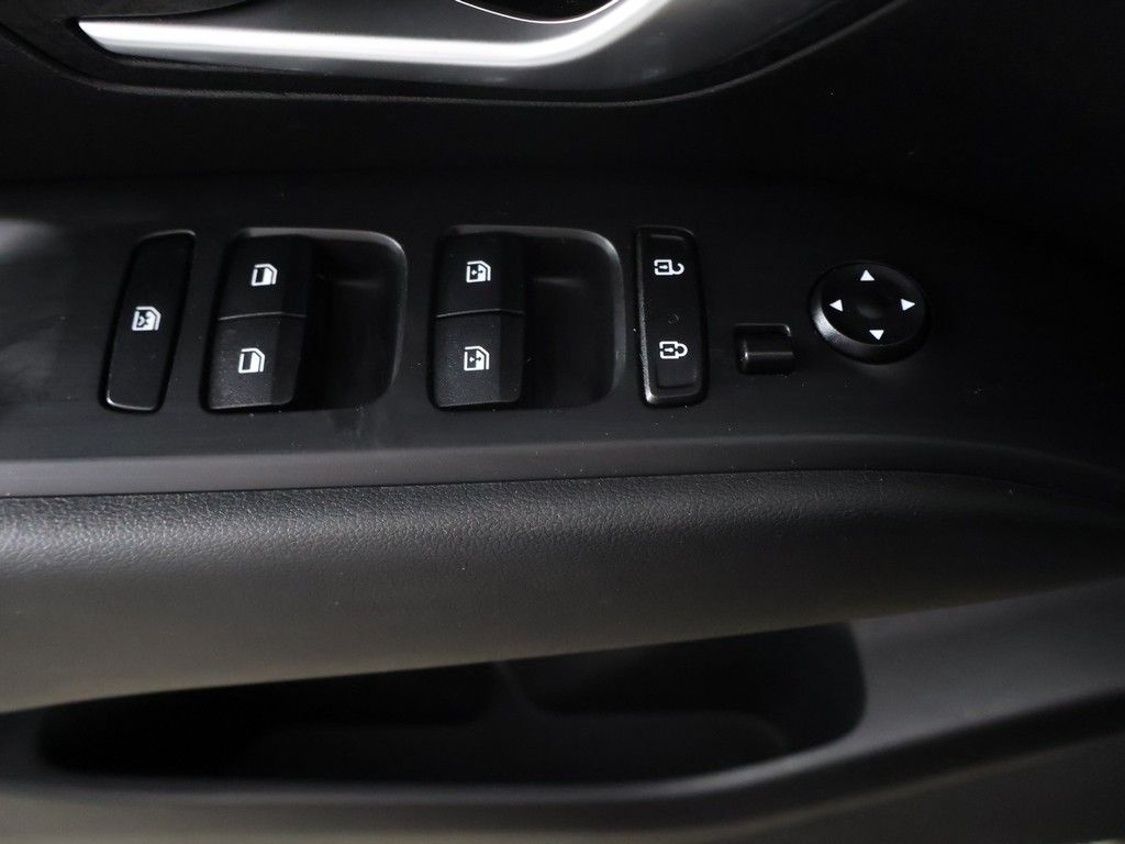 Used 2023 Black Hyundai SEL image 32