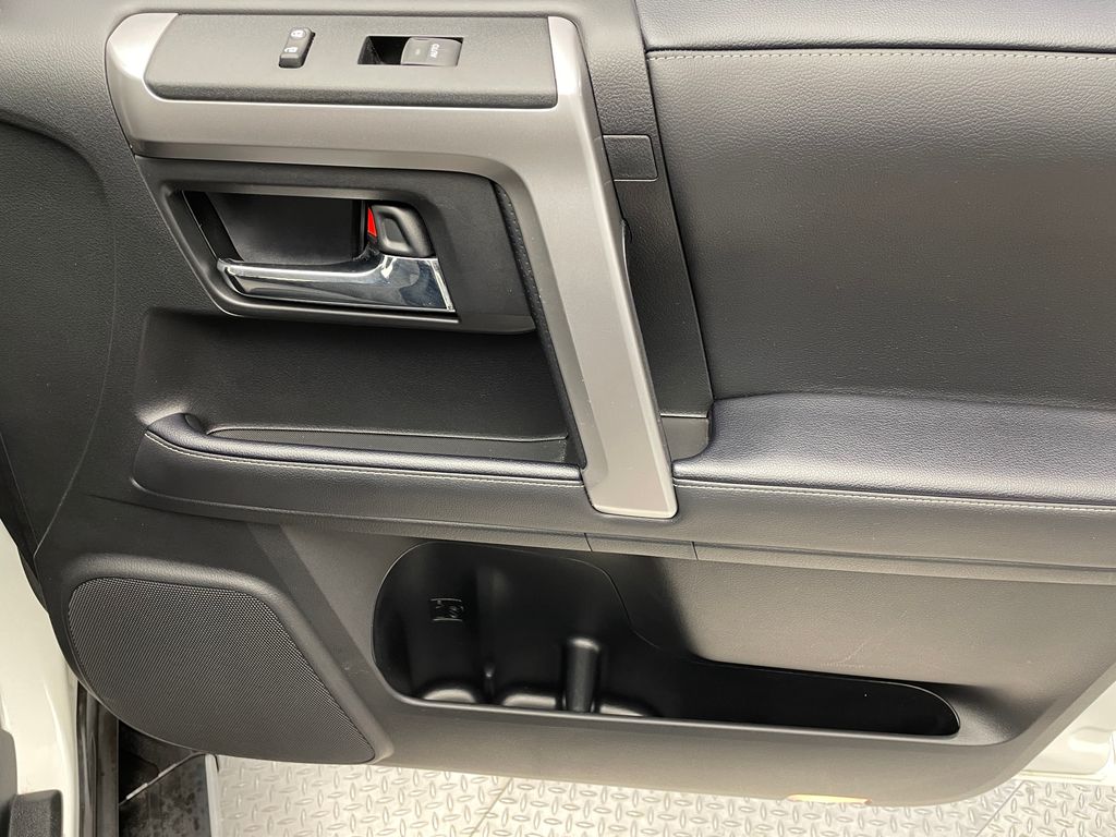 2023 Toyota 4Runner SR5 15