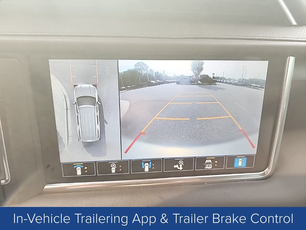 2021 GMC Yukon 4WD Denali