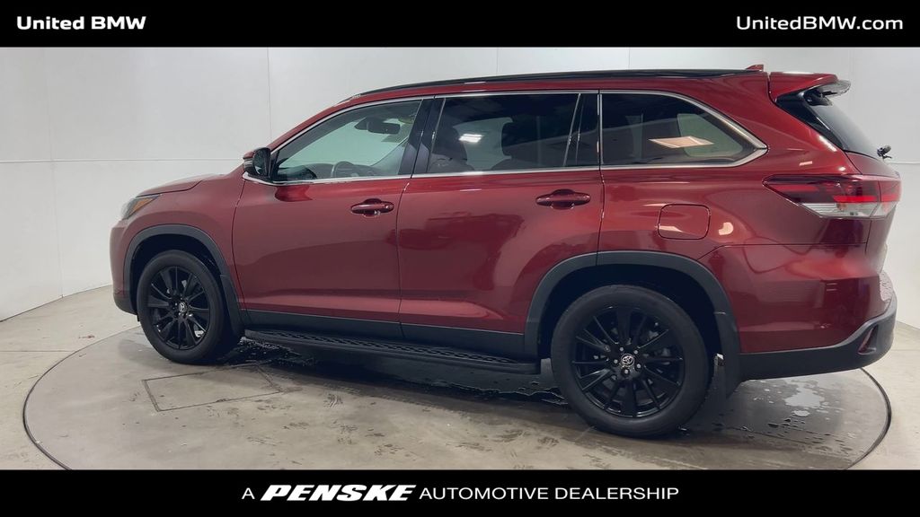 2019 Toyota Highlander SE 6