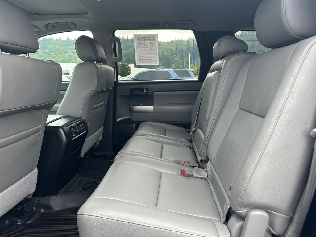 2021 Toyota Sequoia SR5