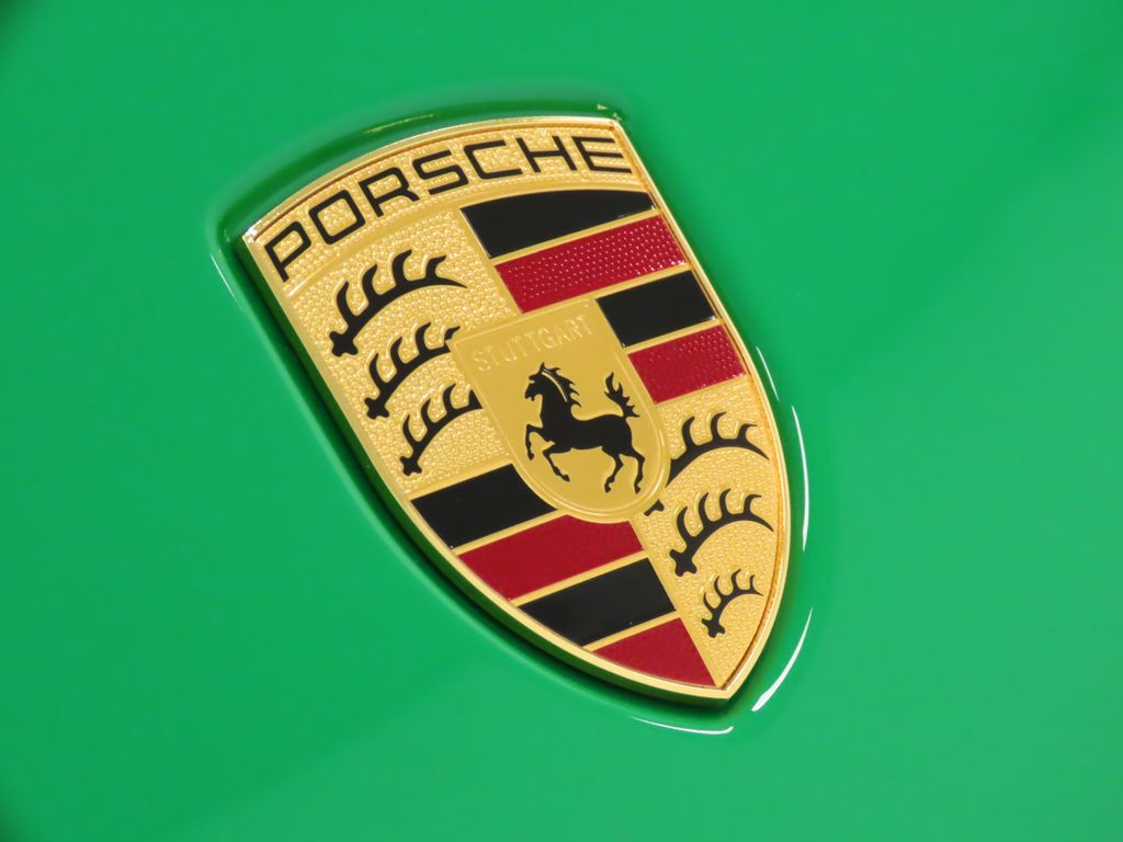 Thumbnail: 2025 Porsche Macan - 14