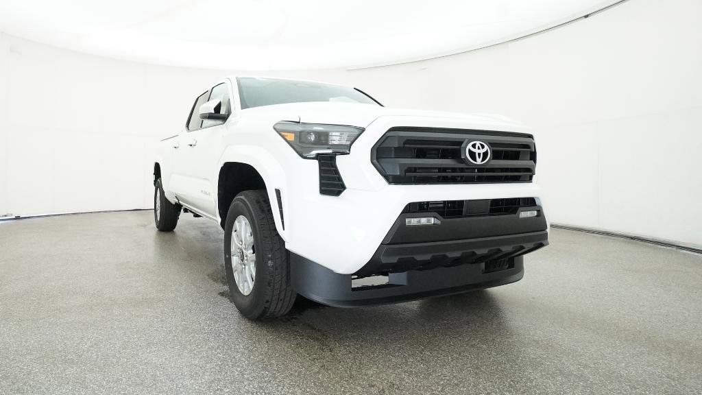 Thumbnail: 2025 Toyota Tacoma - 18