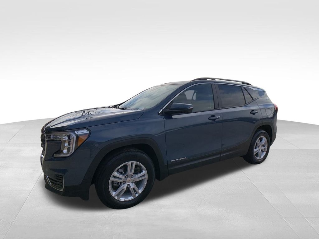 2024 GMC Terrain SLE 2