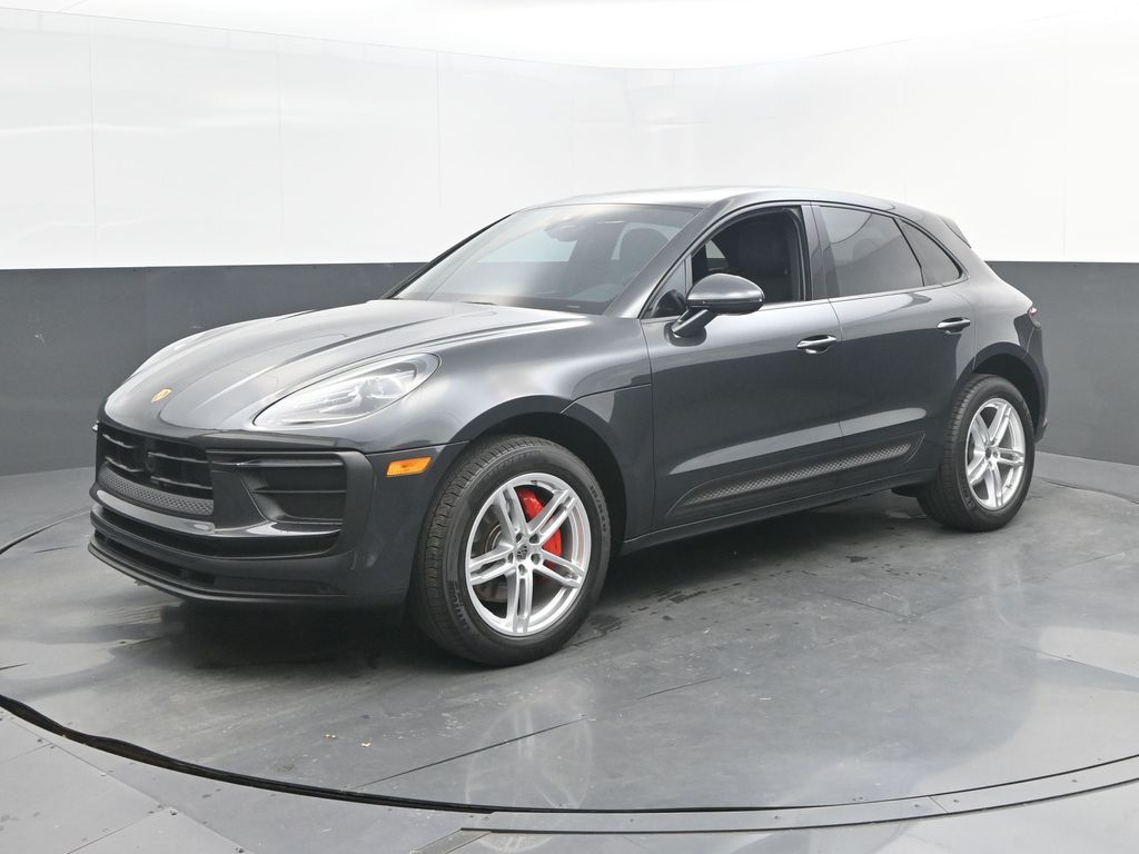  2023 Porsche Macan   