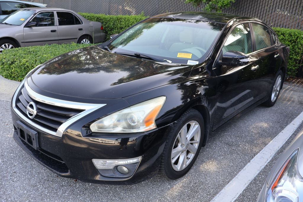 Thumbnail: 2015 Nissan Altima - 2