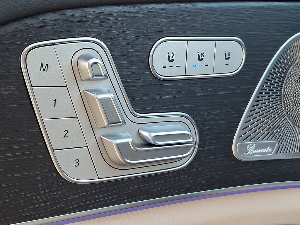 Thumbnail: 2026 Mercedes-Benz GLE - 17