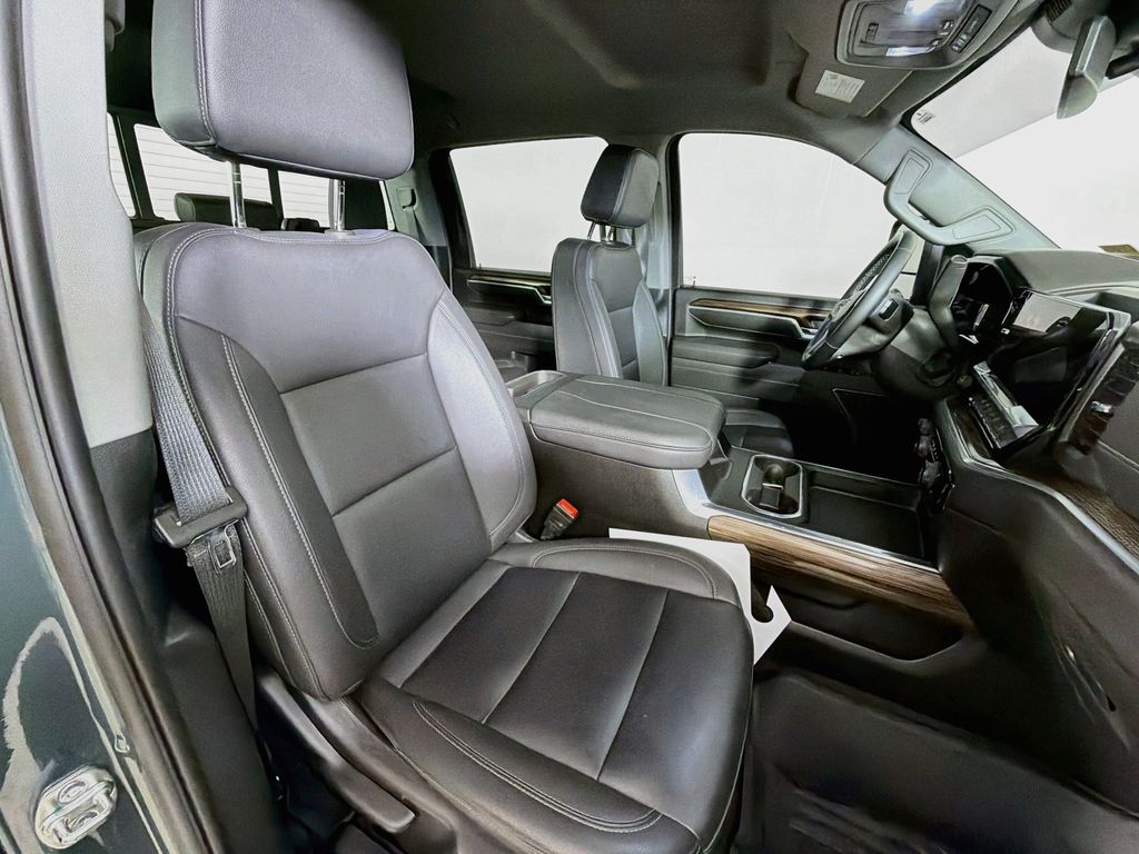 Used 2025 Chevrolet Silverado 2500HD Truck
