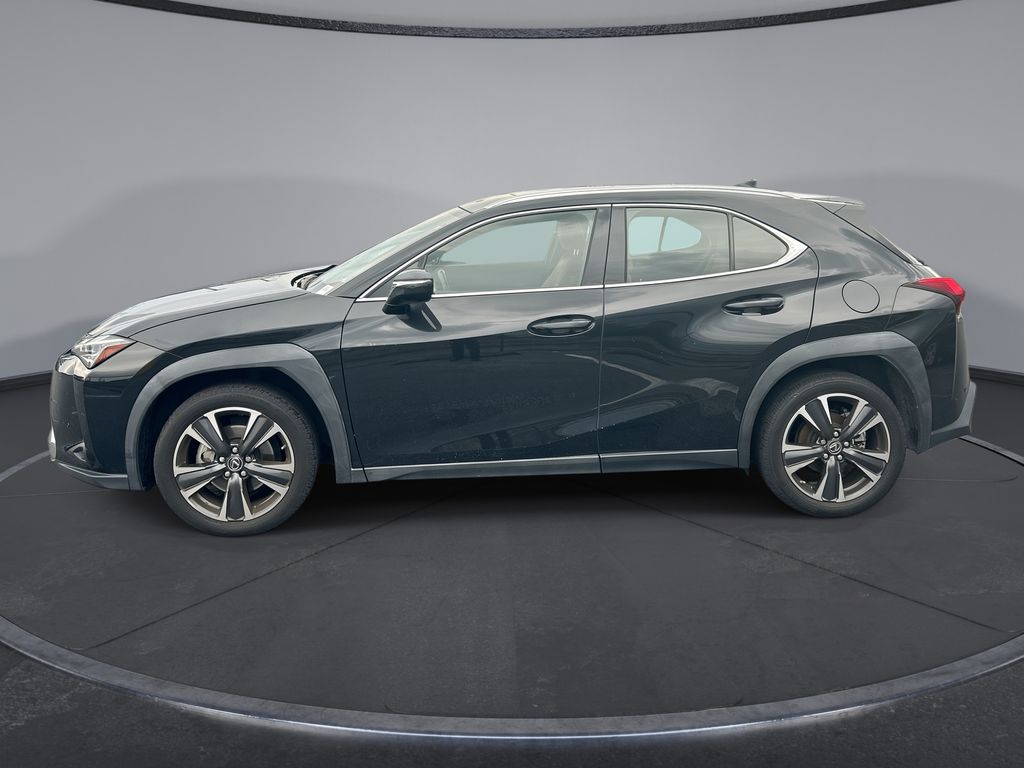Thumbnail: 2021 Lexus UX - 5