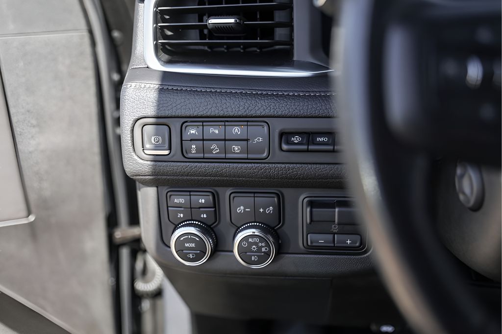 Used Car 2022 Gmc Yukon Xl  Denali For Sale Under $60,000 In Austin, Texas