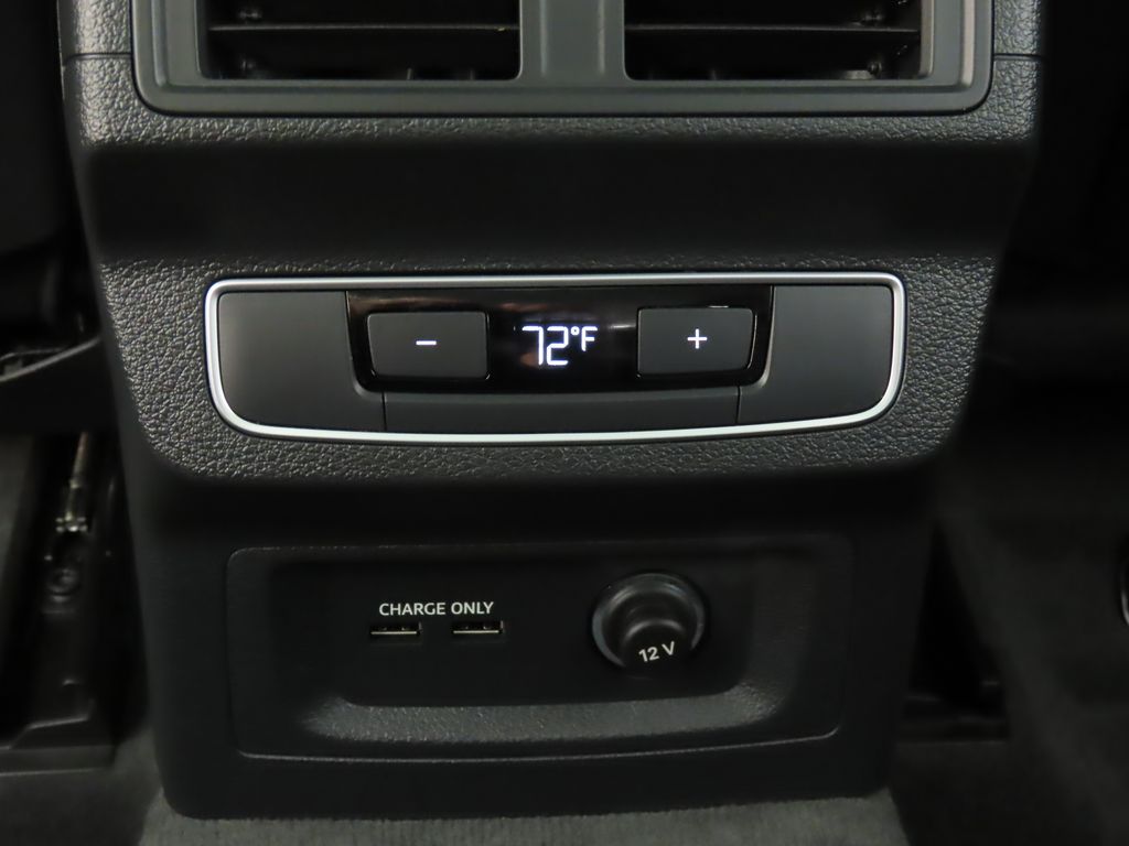 Thumbnail: 2023 Audi Q5 - 26