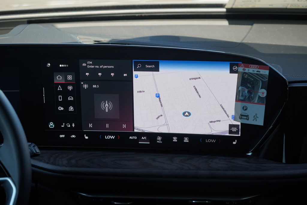 Thumbnail: 2025 Audi Q5 - 10