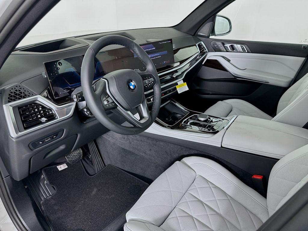 2025 BMW X5 sDrive40i 9