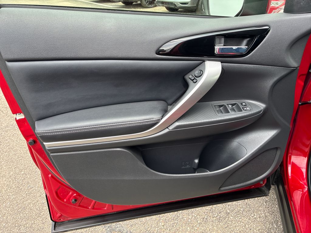 2022 Mitsubishi Eclipse Cross SE Red at Auto Express Mitsubishi