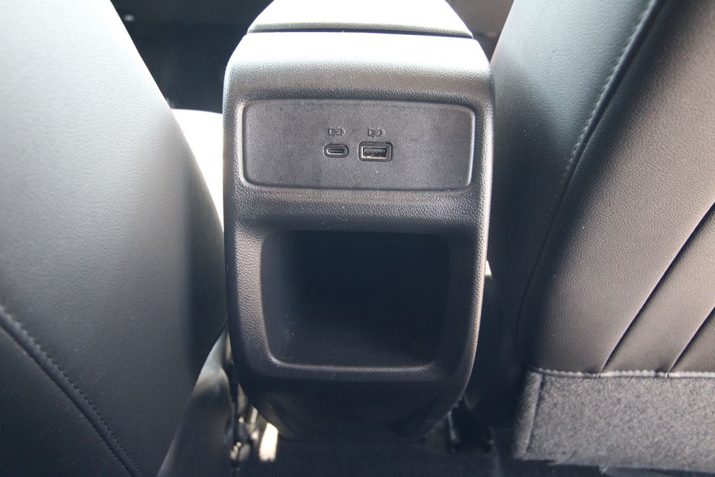 Used 2024 Chevrolet Trax SUV