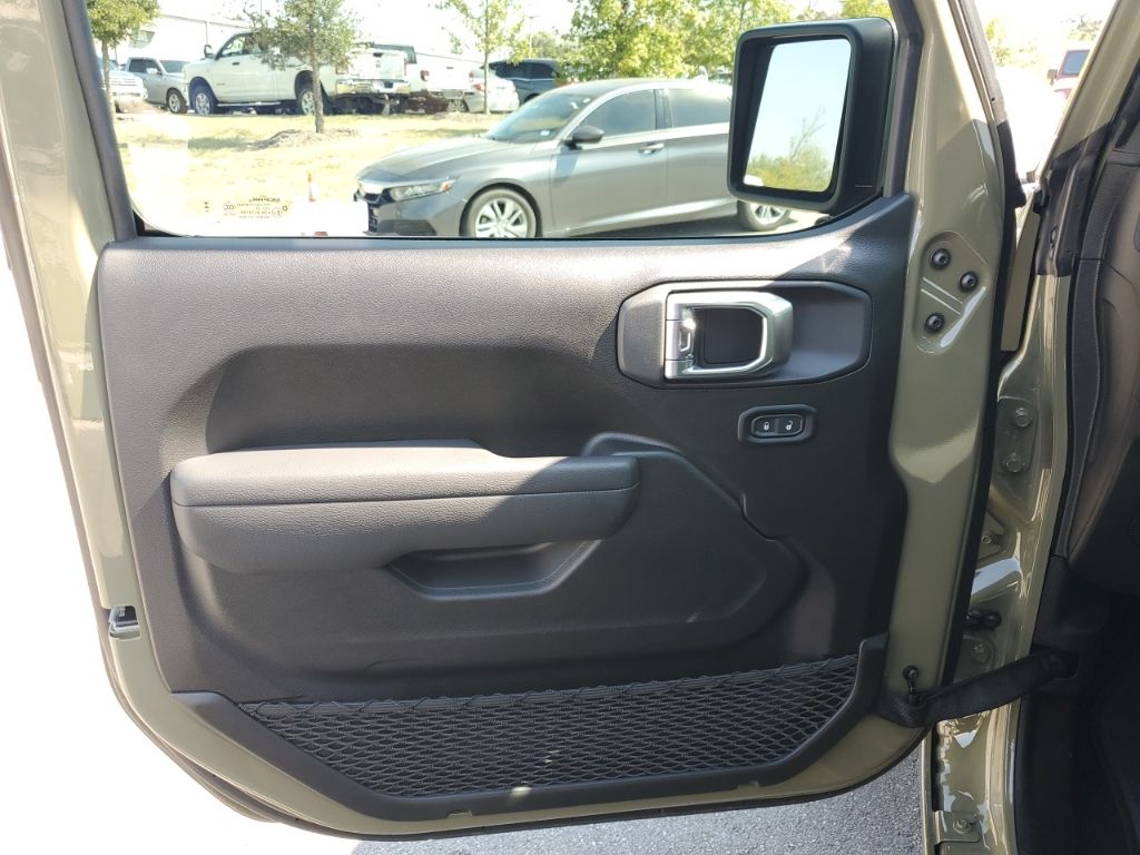 New Car 2025 Jeep Wrangler  For Sale Under $40,000 In Austin, Texas