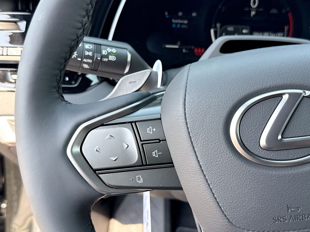 Thumbnail: 2026 Lexus RX - 25