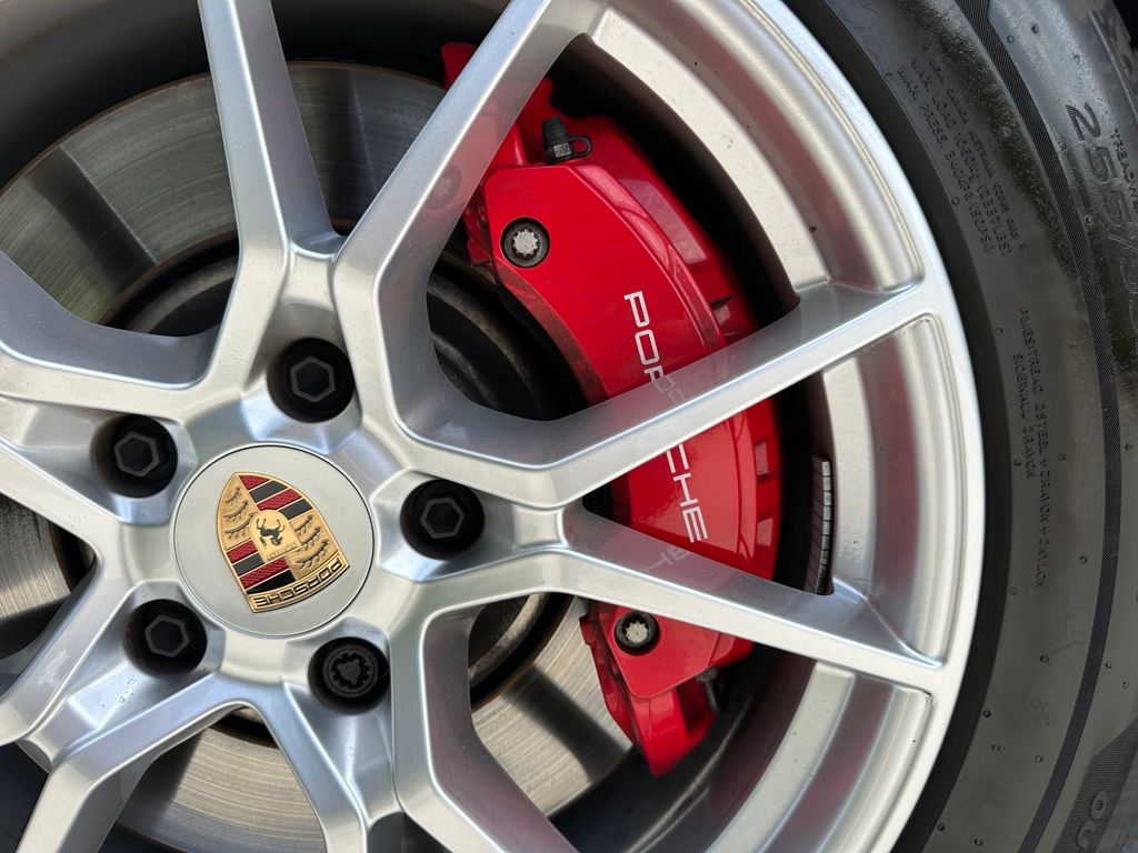 Thumbnail: 2026 Porsche Cayenne - 16