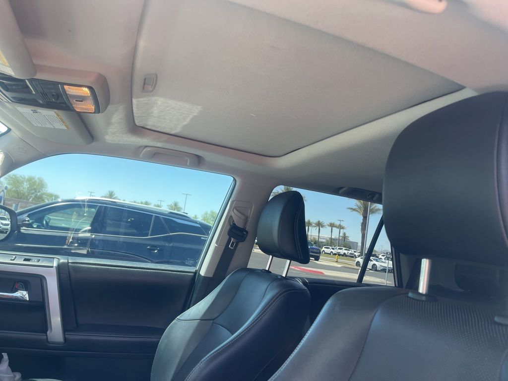 2016 Toyota 4Runner Limited 8