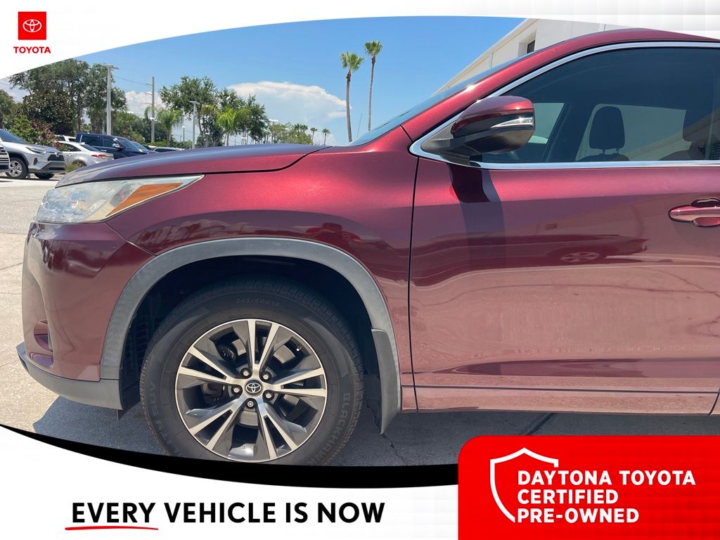 Used 2017 Toyota Highlander SUV