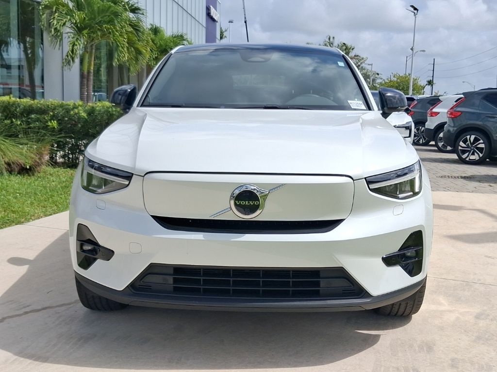 Used 2023 Volvo C40 Plus with VIN YV4ED3GL8P2032556 for sale in Miami, FL
