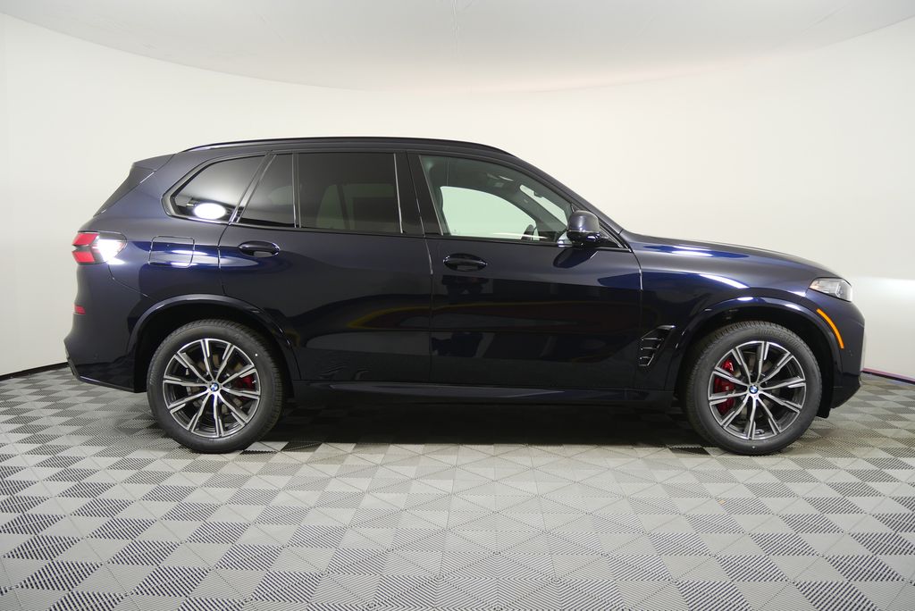 Thumbnail: 2026 BMW X5 - 2
