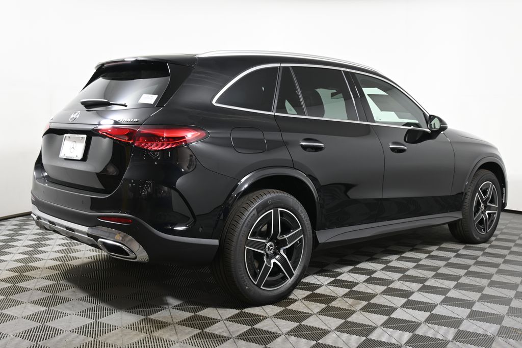 Thumbnail: 2026 Mercedes-Benz GLC - 7