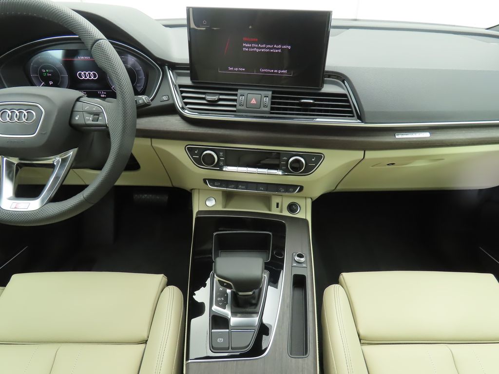 2025 Audi Q5  13